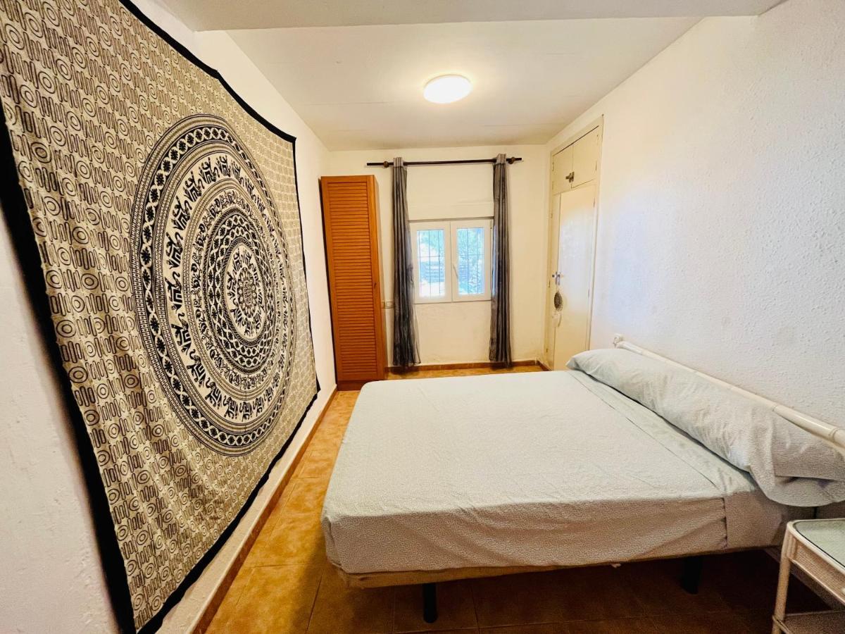 Estudio Adosado Acogedor Con Jardin, Barbacoa Y Parking Privado Alicante Ngoại thất bức ảnh