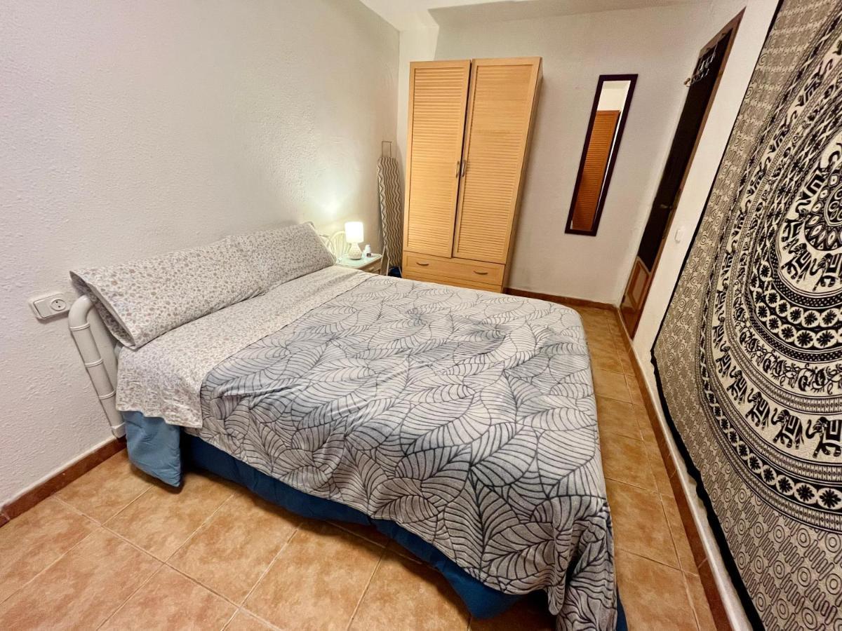 Estudio Adosado Acogedor Con Jardin, Barbacoa Y Parking Privado Alicante Ngoại thất bức ảnh
